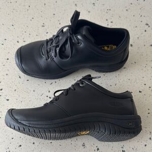 Keen Women's PTC Oxford Black Leather Sneakers Professional Work Shoes Size 7.5